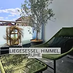 Modern 1br Apartment- Balcony, Parking & Self-check-in Apartment *