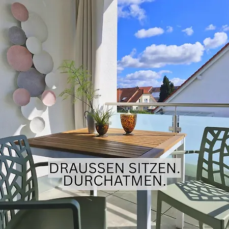 Modern 1br Apartment- Balcony, Parking & Self-check-in * Niedernberg