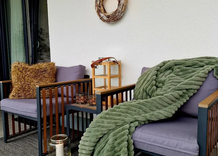 Modern-Ruhig-Balkon-Self-Check-In-Limes2Living-Niedernberg شقة