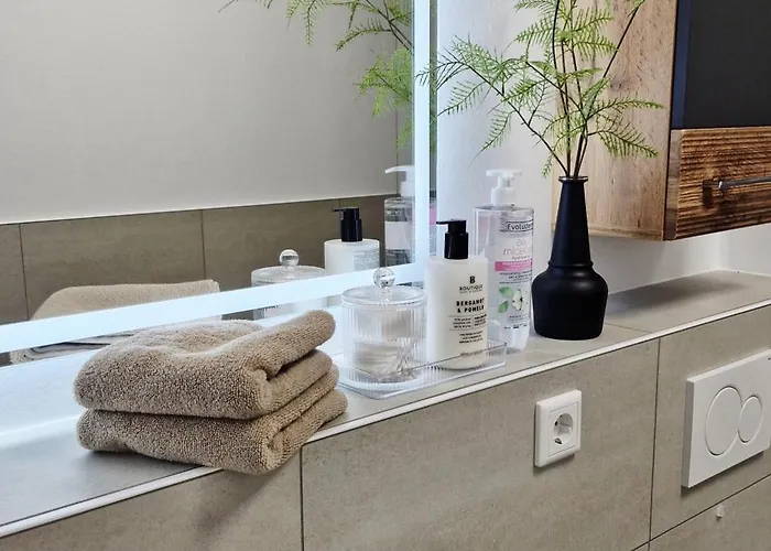 شقة Modern-Ruhig-Balkon-Self-Check-In-Limes2Living-Niedernberg